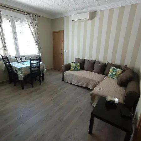 Apartamento, Dos Dormitorios, Tipo Atico Cerca Del Centro Appartement